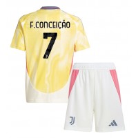 Echipament fotbal Juventus Francisco Conceicao #7 Tricou Deplasare 2024-25 pentru copii maneca scurta (+ Pantaloni scurti)